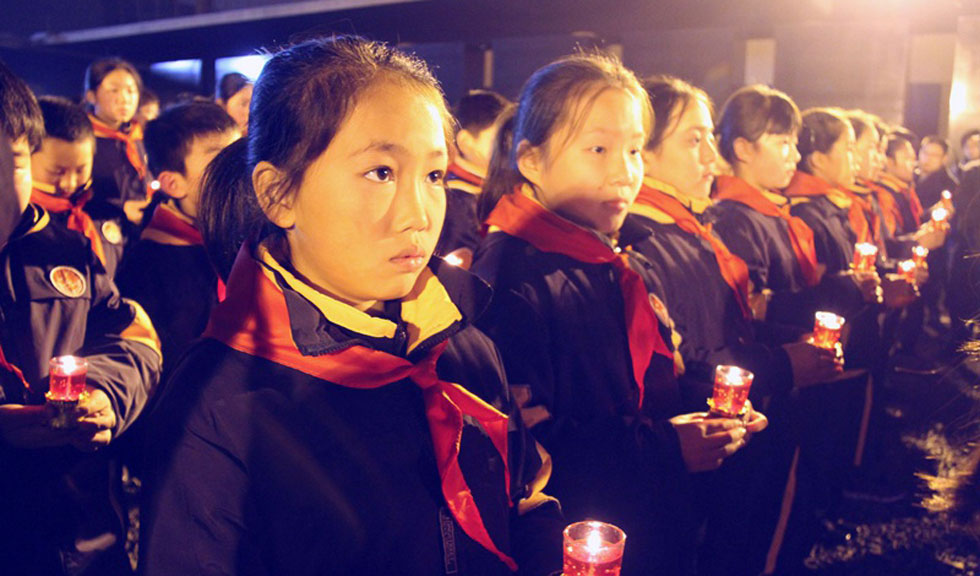 12��13������300������������ʿ���ֻ��վ��Ͼ�����ɱ����ͬ������ݼ��������������