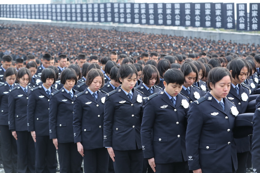 ���ҹ�����ʽ�ֳ����ֳ���Ա����Ĭ��