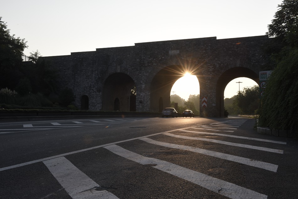 《迎接第一縷陽光的城門——中山門》