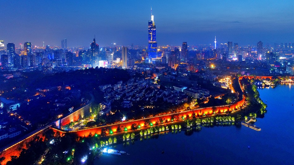 《鳥瞰明城牆》