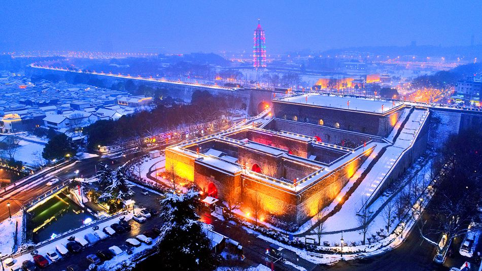 《鳥瞰明城牆》