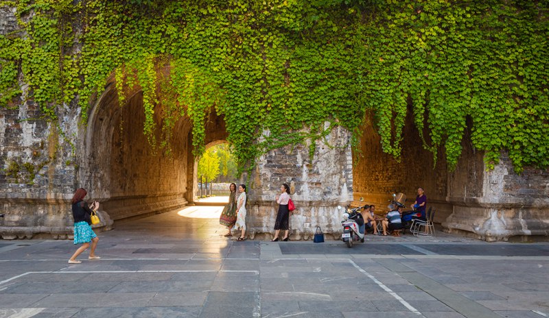 《城門洞的故事》