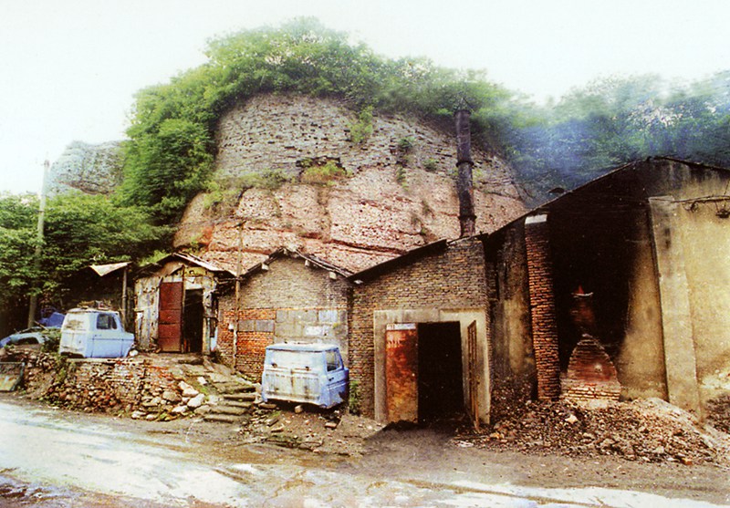 ������ʯͷ�ǡ�