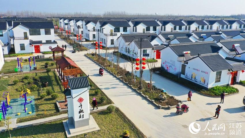 �ζ���������ǧ������ũ������