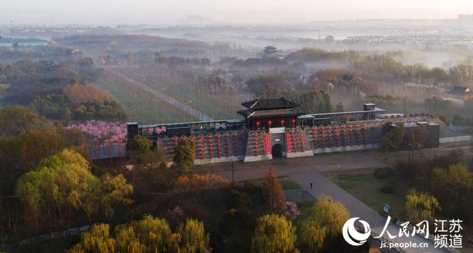 �����µĹų�ǽ����׳�ۡ��ϵ�����