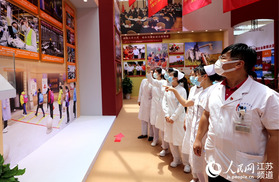 ҽ����Ա�ǵ�ʱ������ս�Ļ���������Ŀ������������ ��������