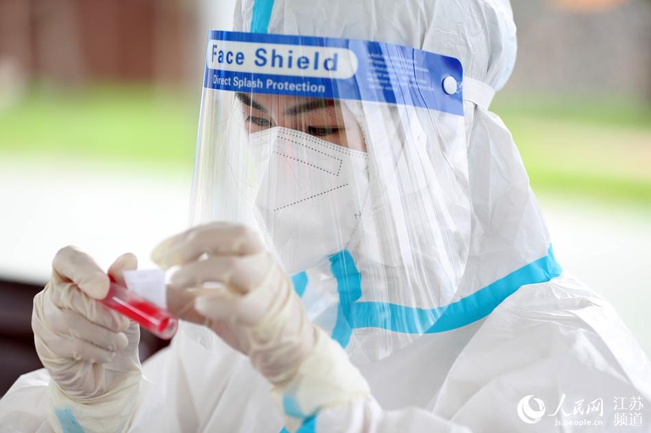 ҽ����Ա���濪չ�����⹤������������