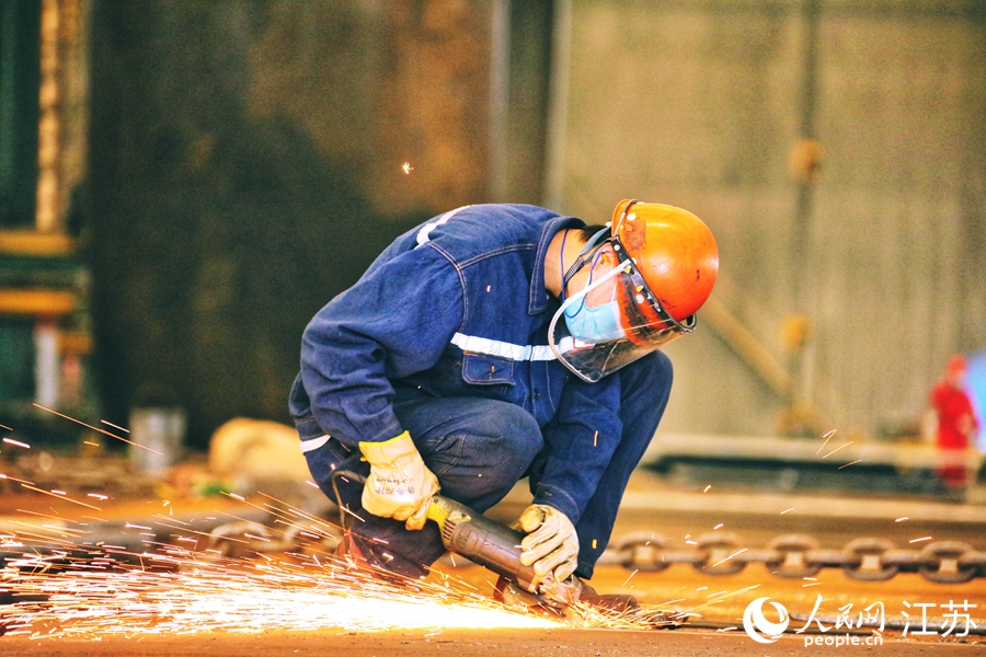 �ڳ��ả�����������ڽ���ƴ����ҵ�� ������ ��������