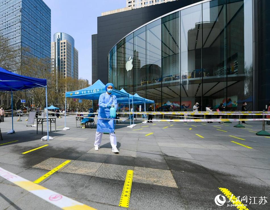 ���������н���ҽ����Ա�Ժ������Ŷ����������ɱ������Ԫ��