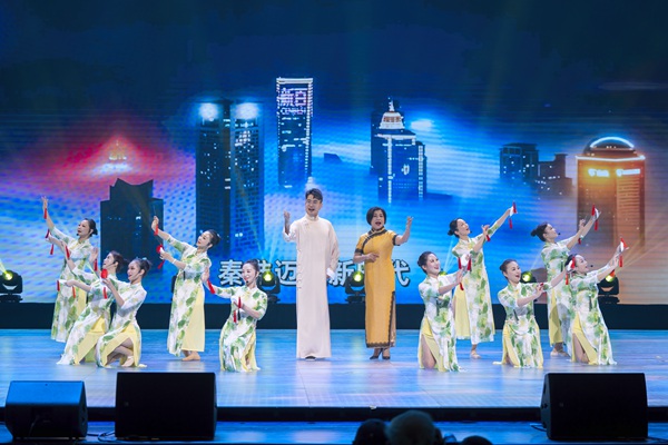 “喜迎党的二十大 南京白局这十年”成果展演现场。龚文新摄