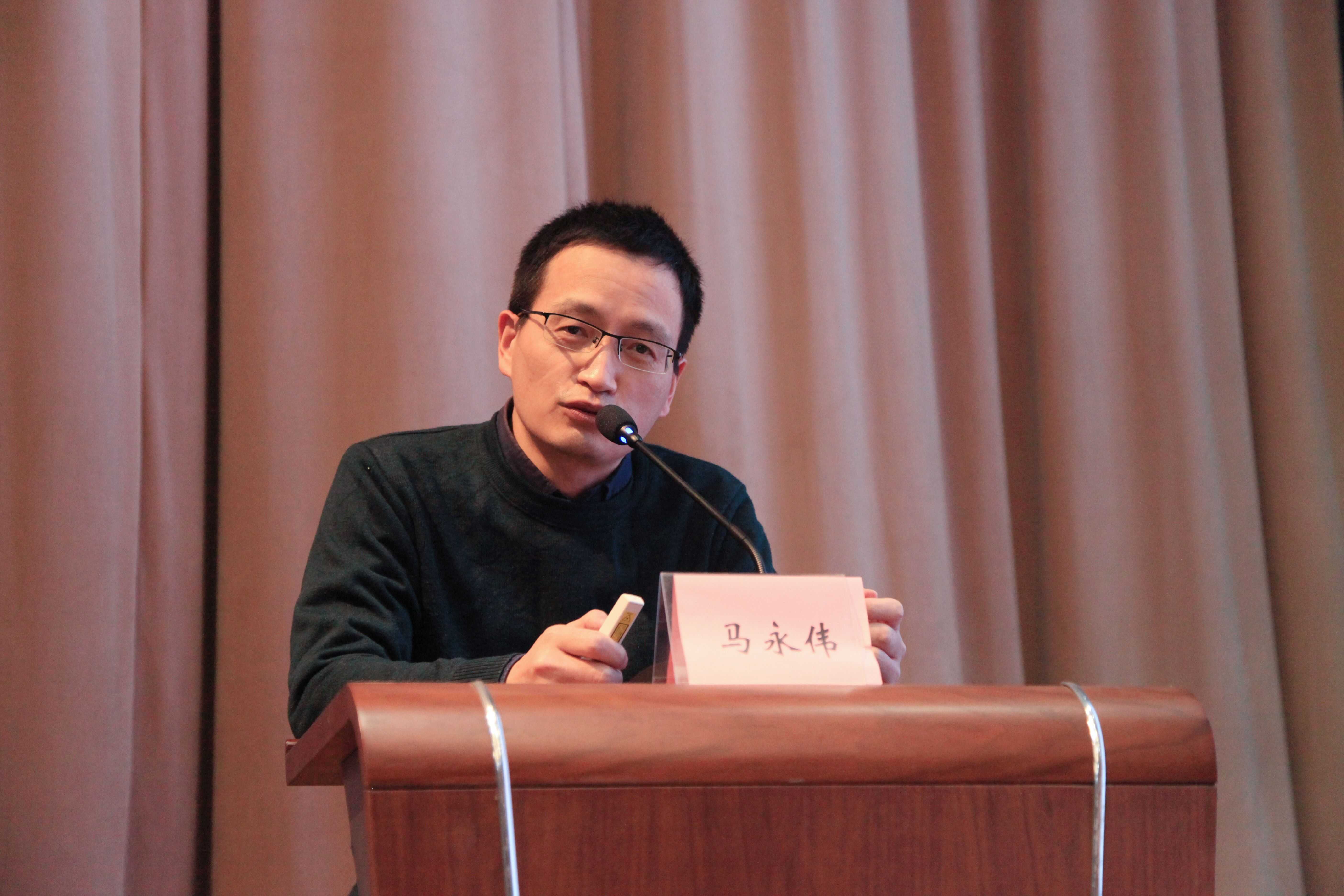南京市委党校经济学教研部副教授、经济学博士马永伟作主题宣讲。建邺高新区供图