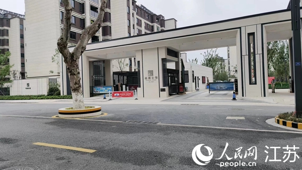整改后的南漪路段。人民网 张瀚天摄