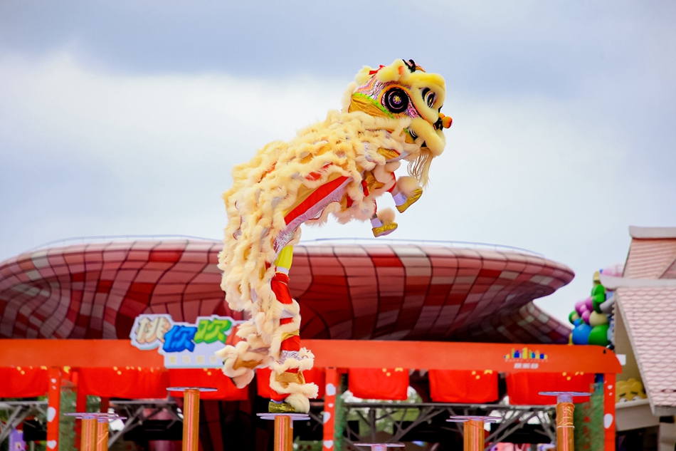 全国舞龙舞狮锦标赛（舞狮项目）在南京举行