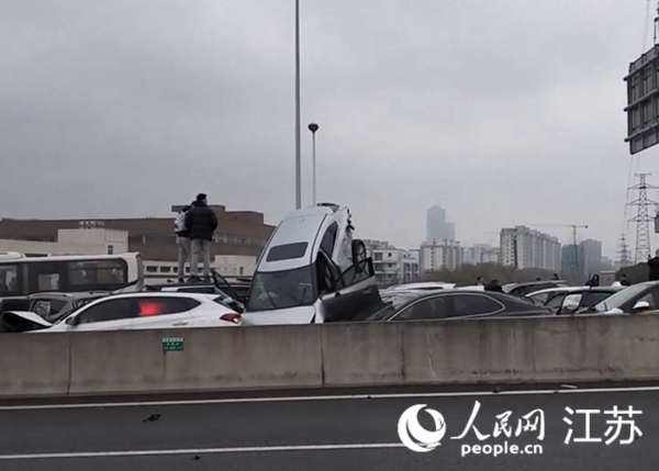 事故現場。人民網記者 王繼亮攝