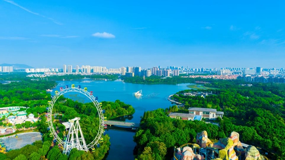 张家港城市一角。张家港市委宣传部供图