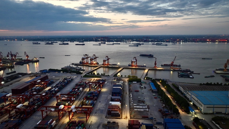 长江江阴段。江苏海事供图