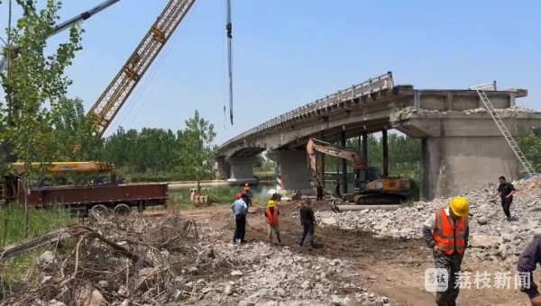 多绕20公里成日常 盐城响水一大桥重建村民出行不易