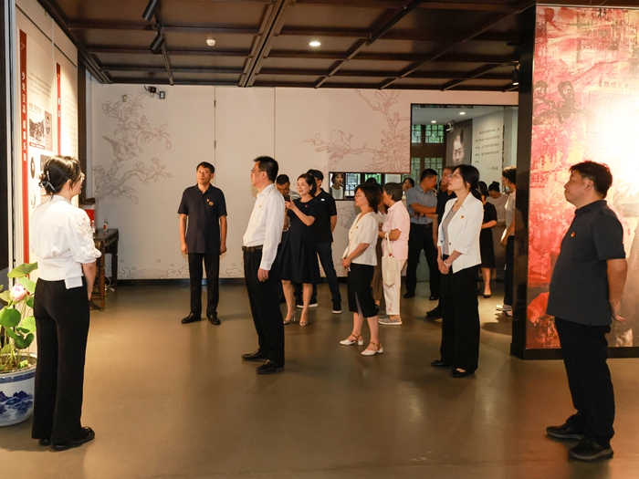 活动现场。建萱摄