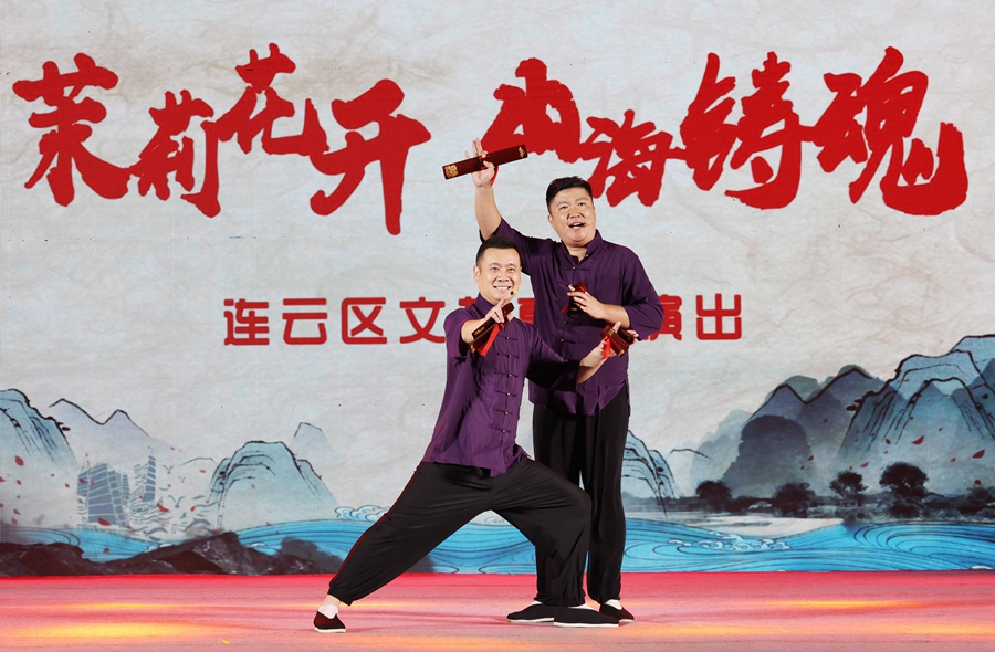 演出现场。朱华南摄
