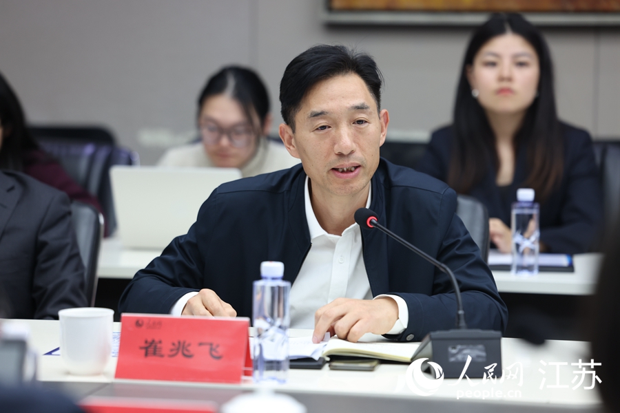 江苏高投集团副总经理崔兆飞。人民网 李昱辰摄