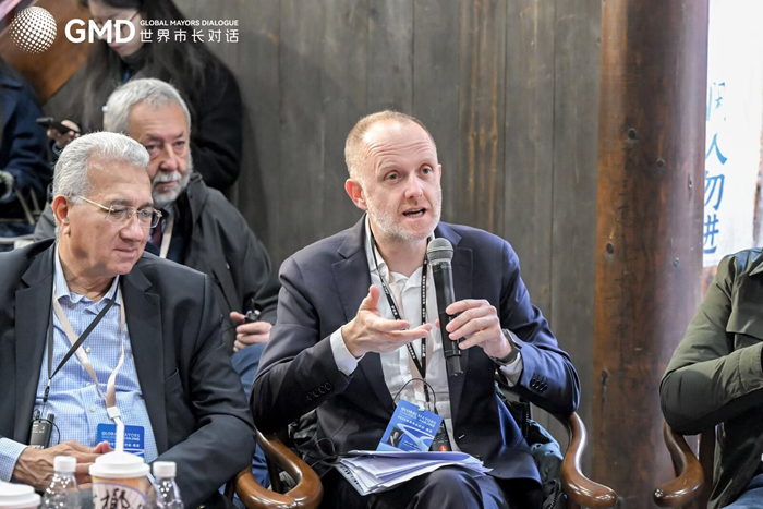 意大利科莫市长亚历山德罗·拉皮内塞分享治理经验。主办方供图