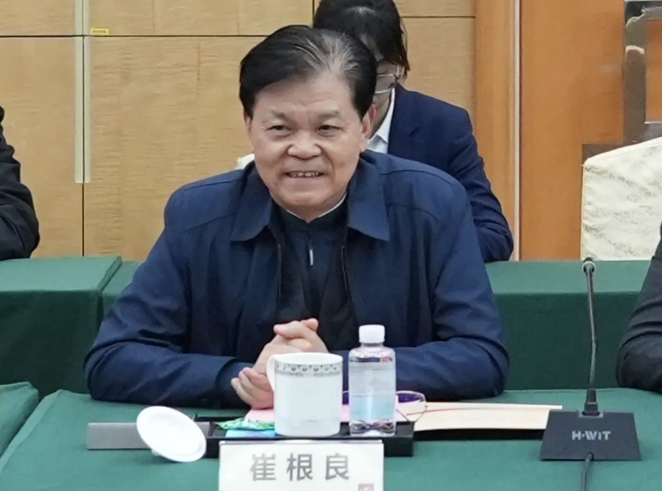 亨通集团党委书记、董事局主席崔根良在现场作交流发言。亨通集团供图