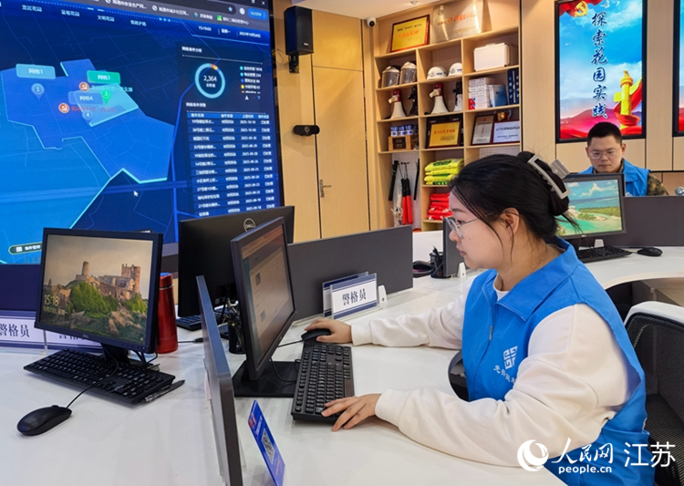 先锋街道花园村数字治理中心。人民网记者 王继亮摄