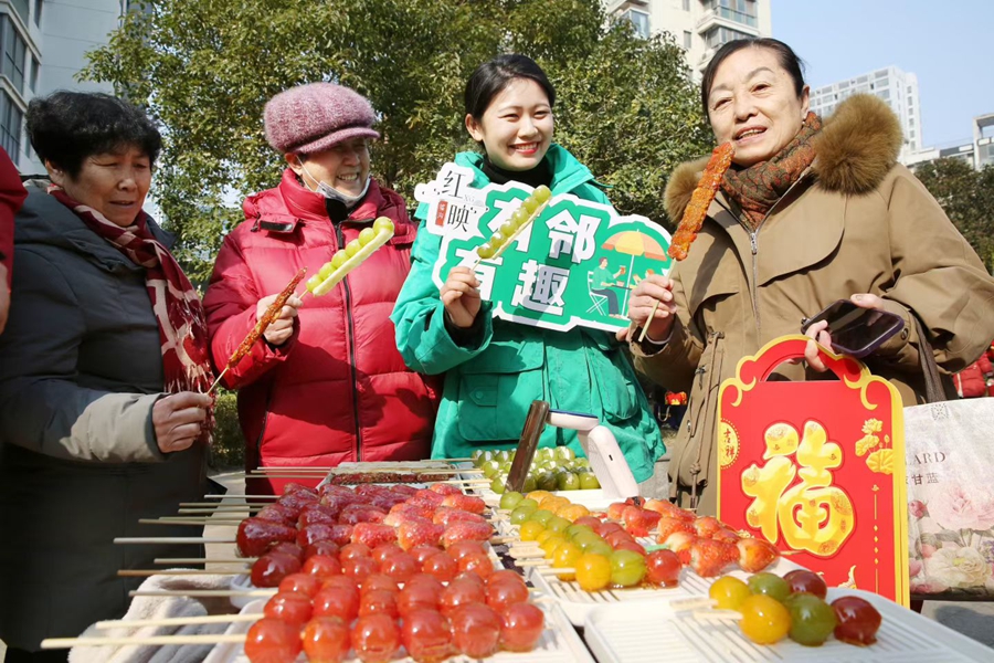 图为日出东方小区新春游园会现场。 连云区委宣传部供图