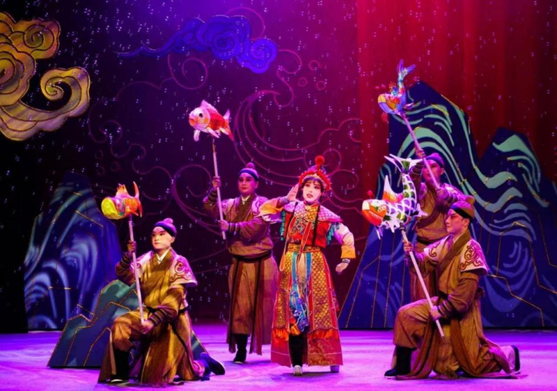 原创昆曲儿童剧《跃龙门》开演。昆山市宣传部供图