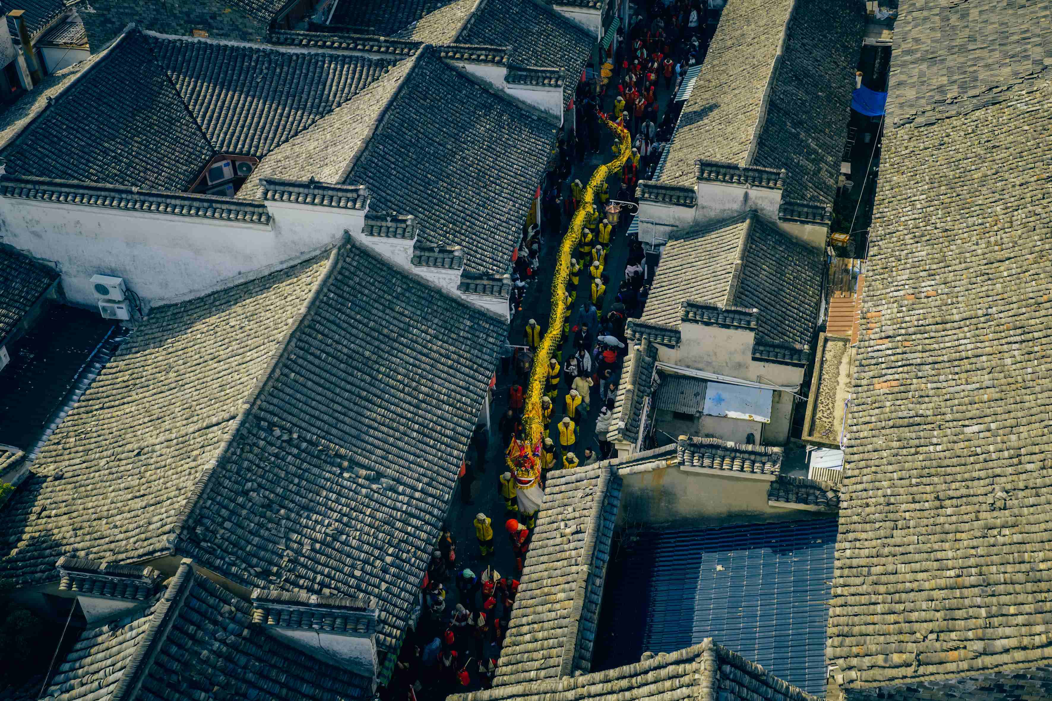 巨龙穿过高淳老街。高淳区融媒体中心供图