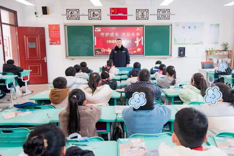 高邮烟草开展“守护成长 共赴未来”宣讲活动。汪紫薇摄