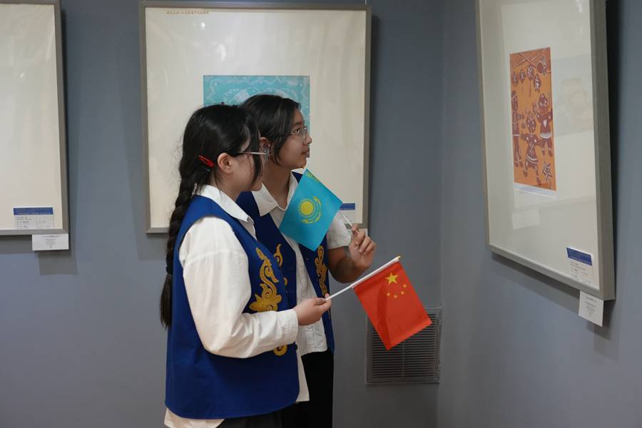 東海縣三大特色展品亮相哈薩克斯坦江蘇文化周