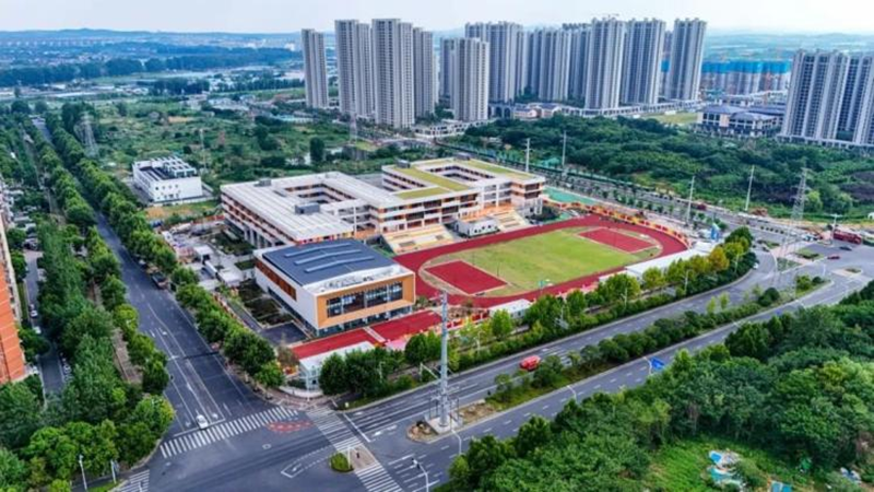 金陵华兴实验学校(金地校区)已经正式对外招生。受访者供图