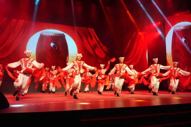 演出现场。仪征市委宣传部供图