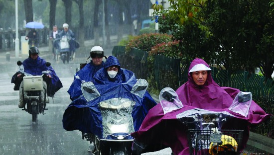本周江蘇大部地區最低溫下降10-12℃ 周五還有一股冷空氣
